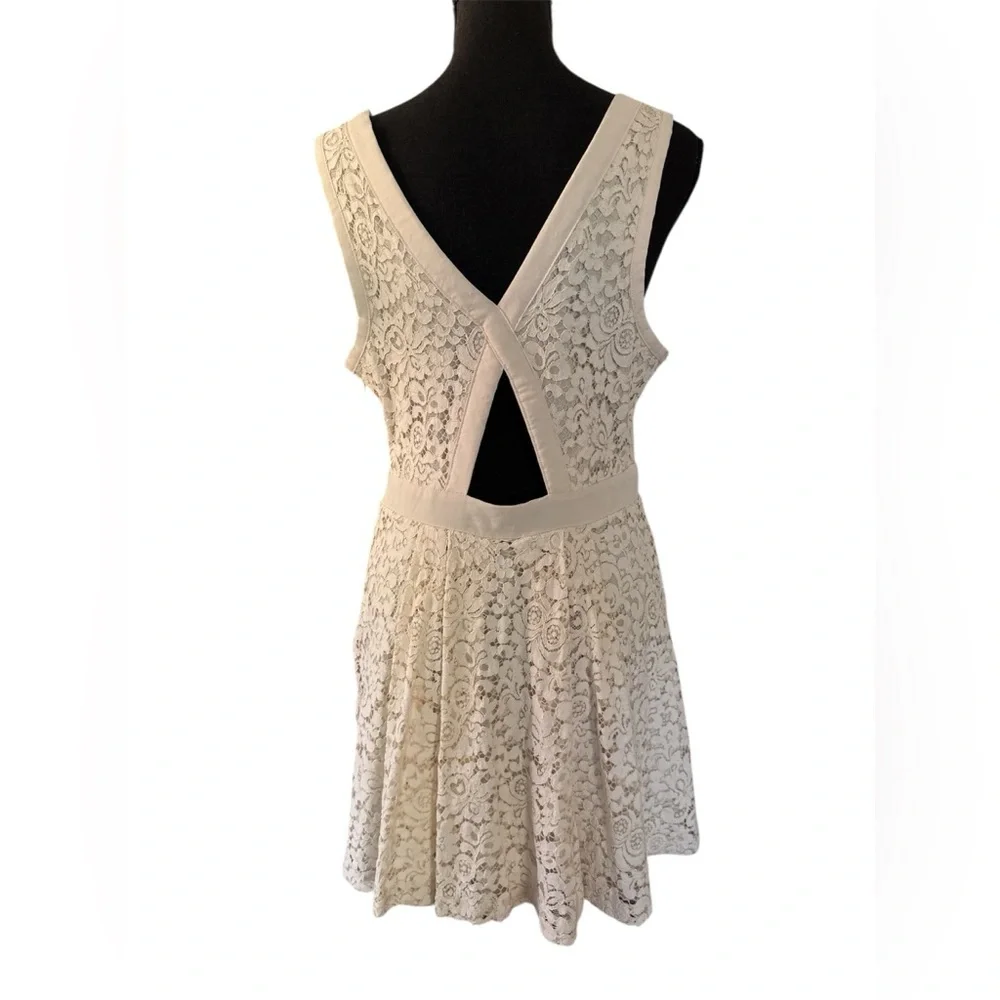 Free People off White Lovely In Lace, Size M - Picture 6 of 8